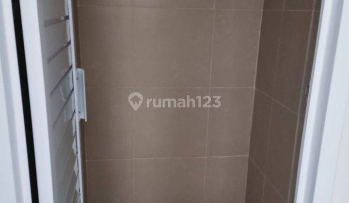 Apartemen Landmark Residence 3 BR Bagus 2