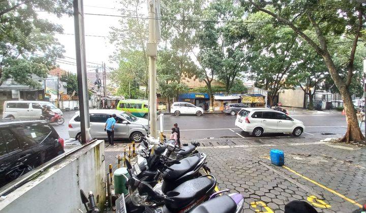 Gedung Kantor Aktif Strategis di Mainroad Naripan Bandung 1