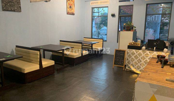 Ruang Usaha Cafe Resto Strategis di Mainroad Suryalaya Bandung 1