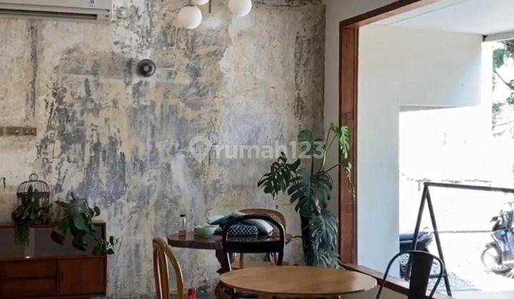 Rumah Di Sayap Riau Bandung Cocok Untuk Usaha Cafe 2