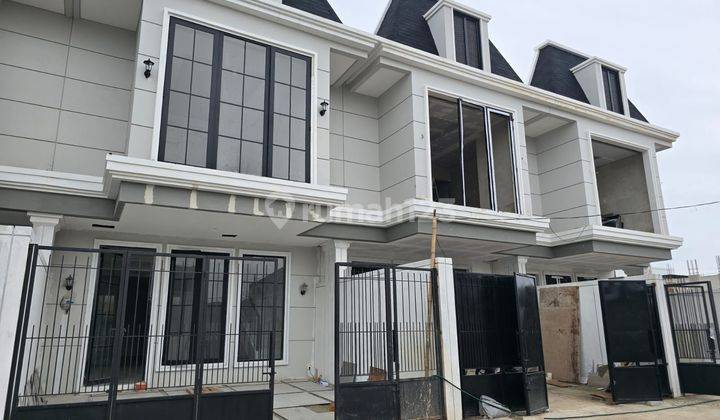 Dijual Rumah Gaya American Classic Di Citra Jakarta Barat  1