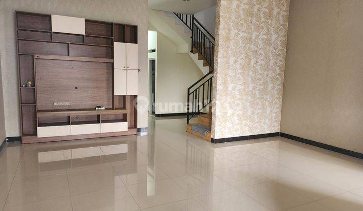 Dijual Rumah Taman Kencana 3 Lantai Siap Huni di Jakarta Barat 1