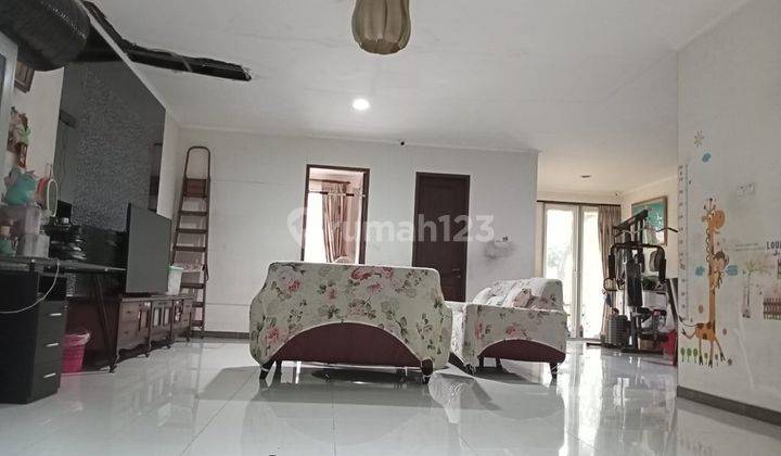 Dijual Rumah Green Court Semi Furnish Dan Full Renovasi di Jakarta Barat 2