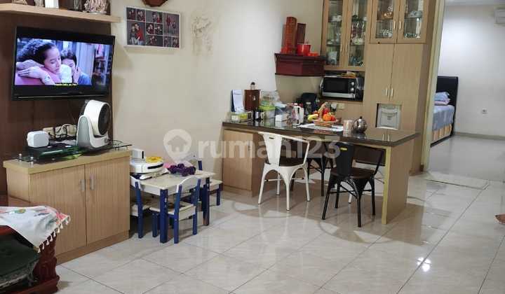 Dijual Rumah Full Bangunan @Green Court, Cengkareng 2