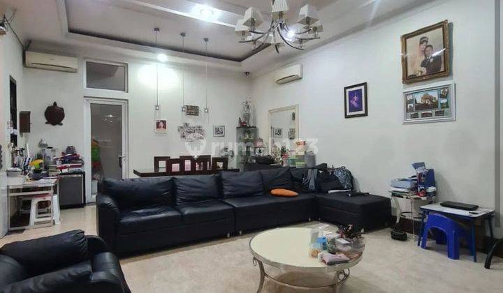 Dijual Rumah Cantik Full Furnish di Daan Mogot Baru Jakarta Barat 2