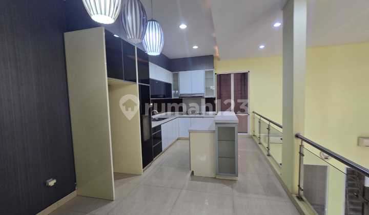 Dijual Rumah Baru Semi Furnished @Jakarta Barat 2