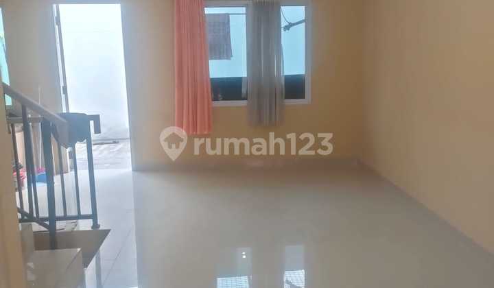 For Rent: Ready-to-Occupy House at Royal Palem City Resort, Cengkareng, West Jakarta For Rent: Ready-to-Occupy House at Royal Palem City Resort, Cengkareng, West Jakarta