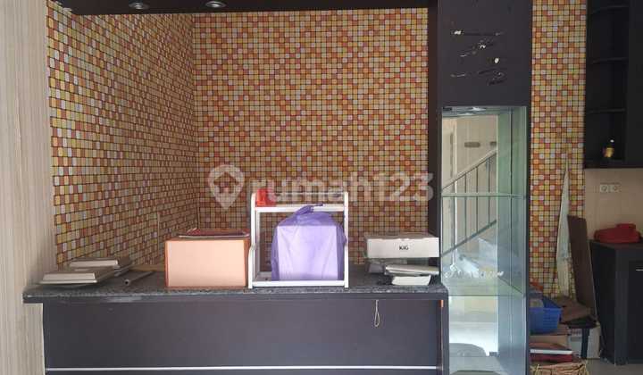 Dijual Rumah di Hoek @Citra Garden 2 Extension, Jakarta Barat 2