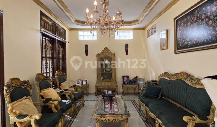 Rumah Lokasi Strategis di Utan Kayu Jakarta Timur 2