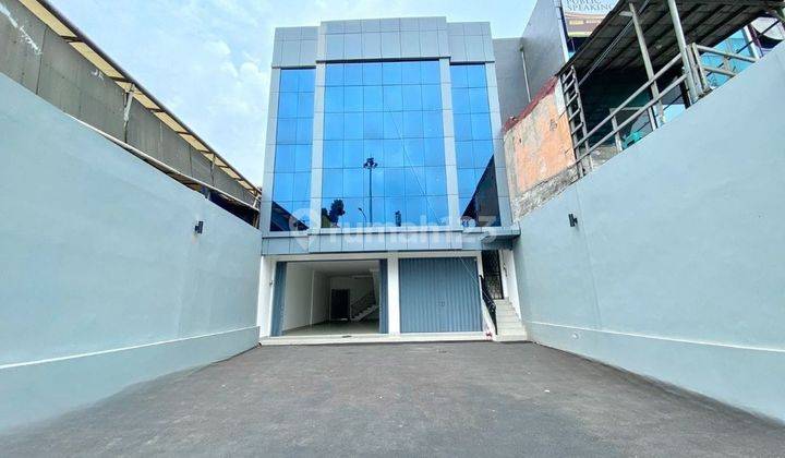 Ruko Baru Lokasi Pinggir Jalan Raya Utama Di Jatiwaringin 1