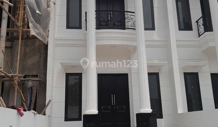 Rumah Baru 2 Lantai Dalam Komplek di Condet Jakarta Timur  1