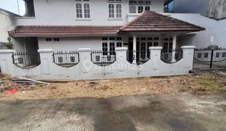 Rumah Lama Dalam Komplek Di Pondok Kelapa Jakarta Timur  1