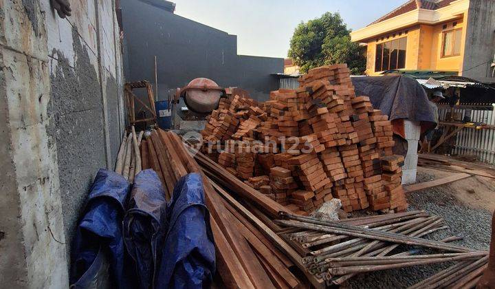 Rumah Baru 2 Lantai di Pondok bambu Jakarta Timur  2