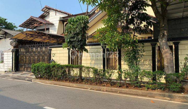 Rumah Bagus 2 Lantai di Duren sawit Jakarta Timur  2