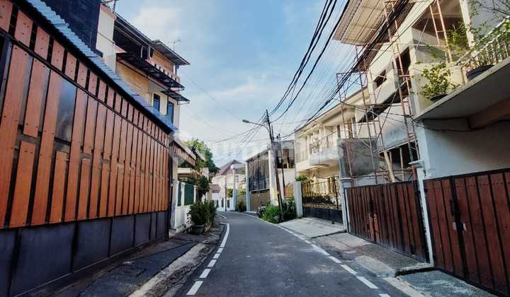 Rumah Mewah Siap Huni di Pondok Kelapa Jakarta Timur 2