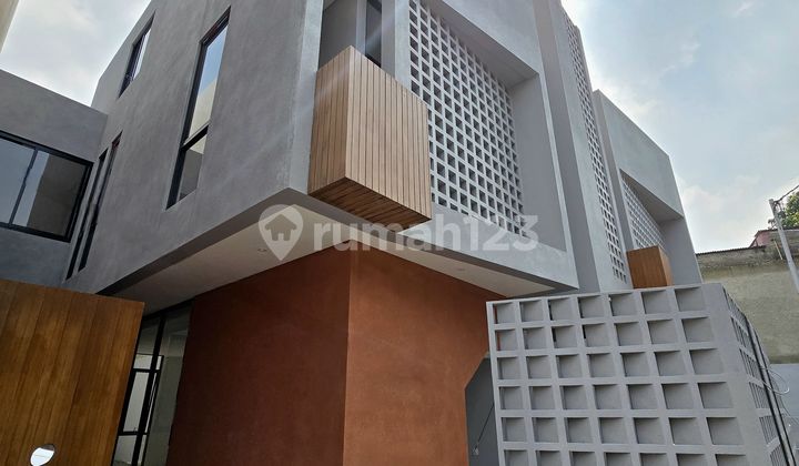 Rumah Baru Dalam Cluster di Pondok Kelapa
