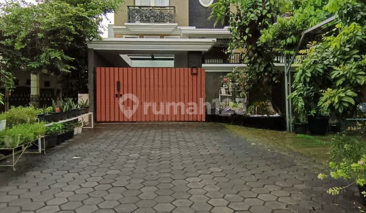 Nice House Ready to Occupancy in a Complex in Cipinang Muara Nice House Ready to Occupancy in a Complex in Cipinang Muara