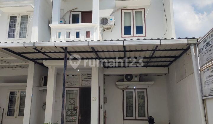 Rumah Secondary Dalam Cluster di Duren Sawit Rumah Secondary Dalam Cluster di Duren Sawit