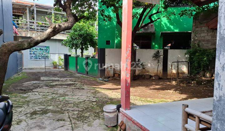 Rumah Tua Butuh Renovasi di jalan raya tengah, Kramat Jati 2