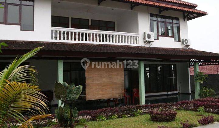 Rumah Secondary Di Pejaten Barat Jakarta Selatan  1