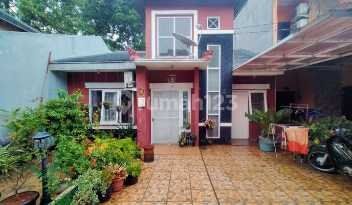 Tanah Ada Bangunan Lama Dalam Komplek di Kampung Dukuh