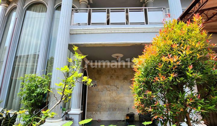 Rumah Second Bagus Di Utan Kayu Jakarta Timur 2