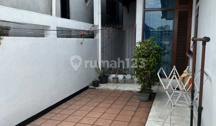 Rumah Secondary Dalam Komplek di Ciracas 2