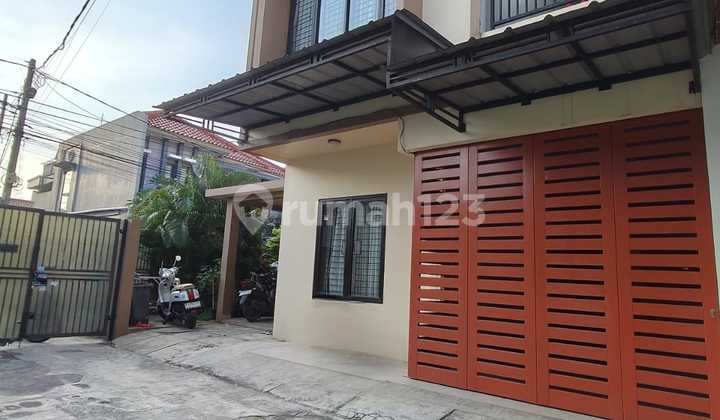 Rumah Secondary Dalam Mini Cluster di Kalisari