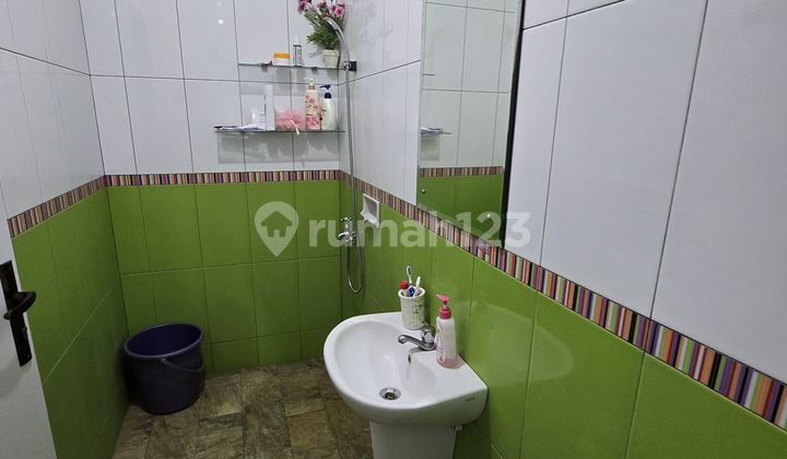 Rumah Bagus dan Terawat Siap Huni di Pondok Kelapa 2