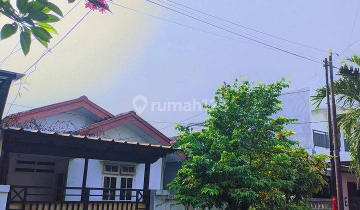 Rumah Secondary Dalam Komplek Di Pondok Bambu Jakarta Timur  2