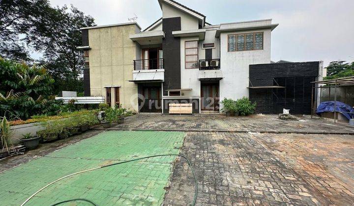 Rumah Bagus 3 Lantai Di Bsd 1