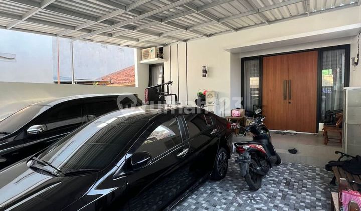 Beautiful House Ready to Occupy in Utan Kayu, East Jakarta 2