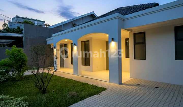 Rumah Siap Huni Dalam Komplek Cipinang Elok 2