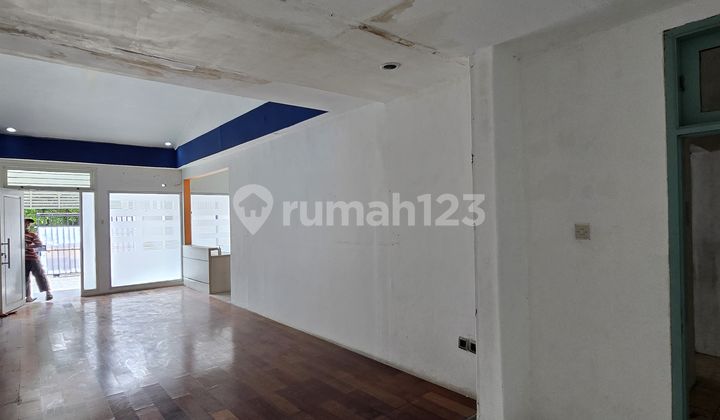 Bangunan Komersil Cocok untuk Usaha di Rawamangun