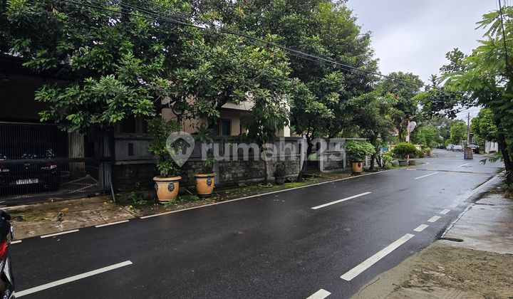 Rumah Secondary Posisi Hook di Pondok Kelapa 2