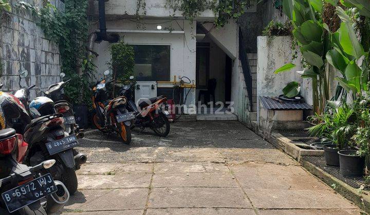 Rumah Lama 2 Lantai Di Mampang Prapatan Jakarta Selatan  1