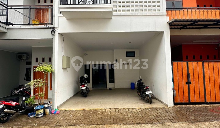 New House Ready to Live in Bintara, Bekasi City