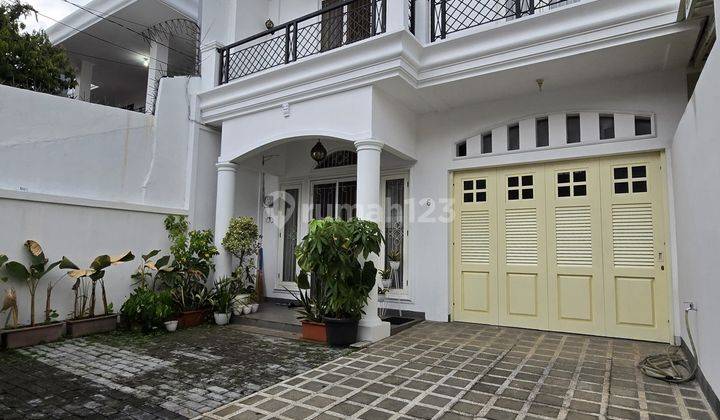 Rumah Secondary Bagus 2 Lantai Di Pejaten Barat Jakarta Selatan  1