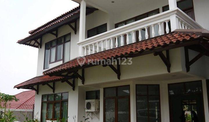 Rumah Secondary Di Pejaten Barat Jakarta Selatan  2