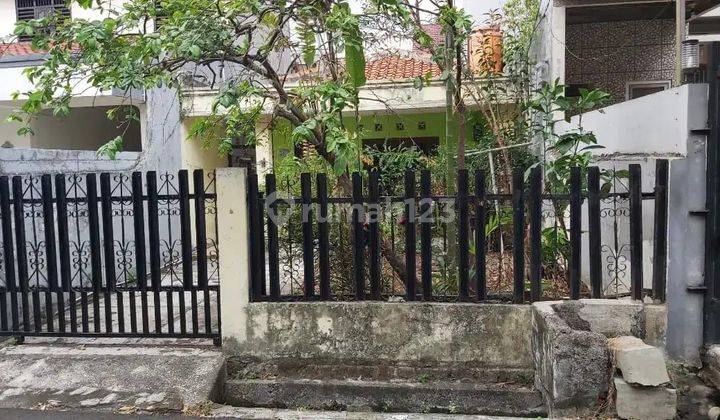 Rumah Lama Hitung Tanah Di Rawamangun Jakarta Timur  1