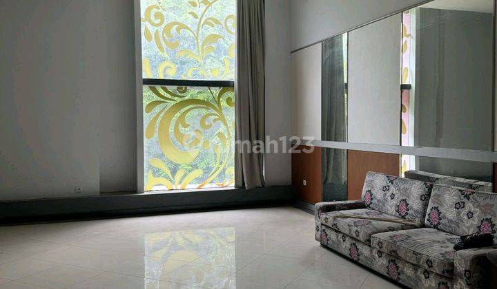 Jo - Ruko Besar Di Area Renon Yng Premium Utama Dengn Fasilitas Lift  2