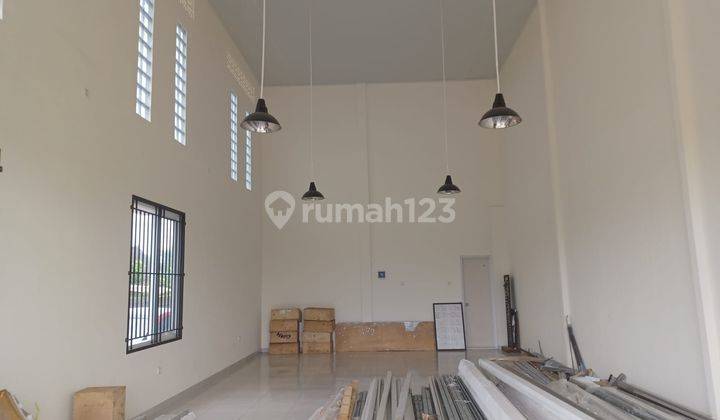 Toko 1 lantai cocok untuk berbagi usaha , seperti gudang , ruko ,kantor , dantempat usaha lainnya  2