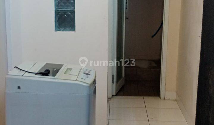 Rumah minimalis modern semi furnished lingkungan perumahan 10