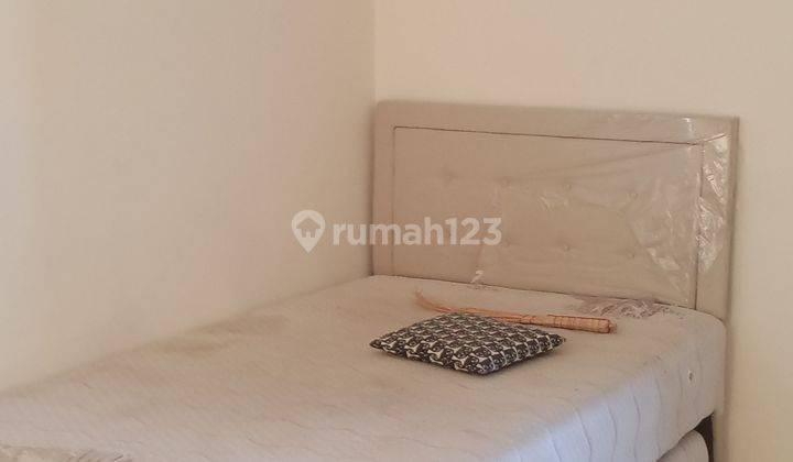 Rumah minimalis modern semi furnished lingkungan perumahan 12