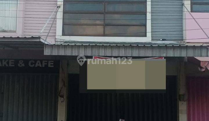 Ruko 3 lantai di area ramai cocok untuk kantor , dan berbagai usaha  1