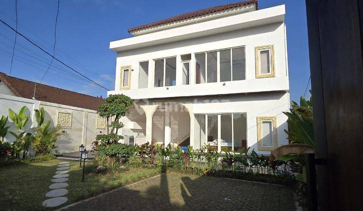 Villa Baru Dan Bagus Di Area Buduk Mengwi 2 Lantai Semi Furnish Rumah Rumah 2