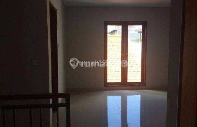 Rumah Baru 2 Lantai Di Area Mahendradata Gn Talang 2