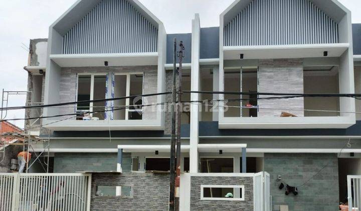 Dijual Rumah Baru Manyar Tirtomoyo 1