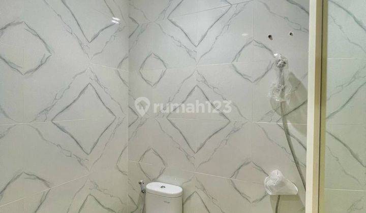  Dijual Rumah Baru di Raya Manyar Tirtomoyo Design Scandinavian Modern 2 Unit Gress 2