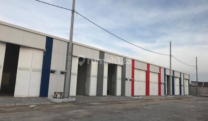 Disewakan Gudang Tritan Hub Gedangan 2 Unit Jejer  1